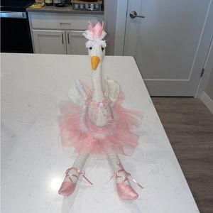 Ballerina Swan